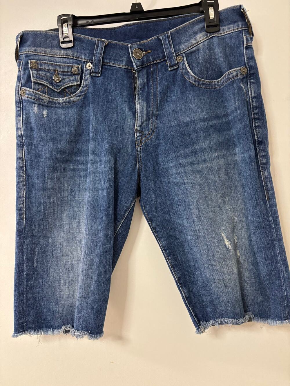 True Religion Mens Size 33 Ricky Relaxed Straight Denim Shorts Raw Cut Off Hem